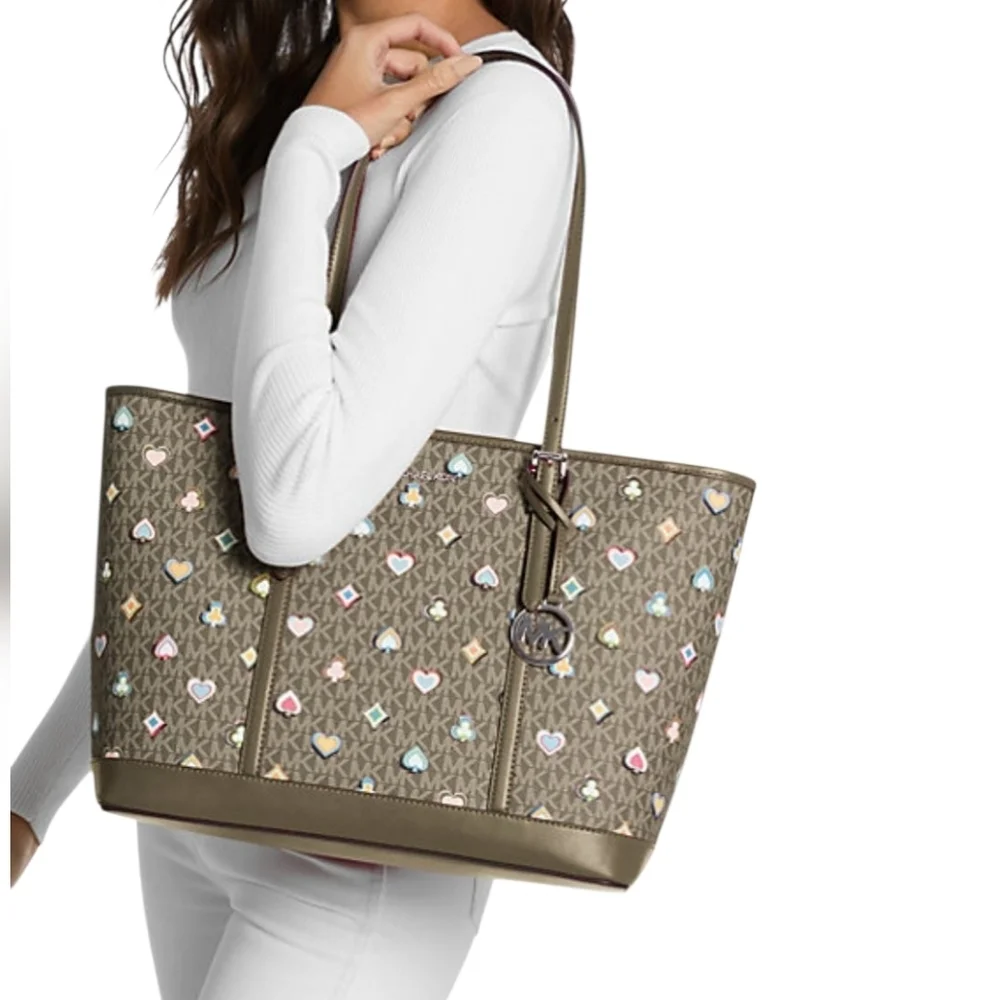 Michael Kors Jet Set Large Printed Signature Logo Tote Bag